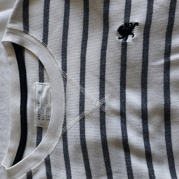 Express Waffle Long-sleeved Shirt - Picture 2 of 8